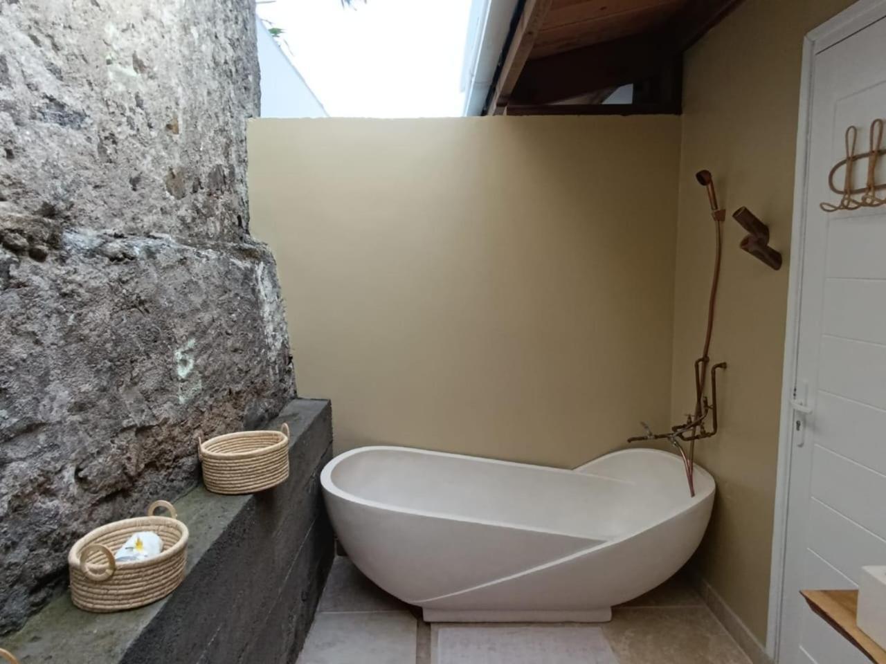 La Kaz Banian Hotel Saint Pierre Luaran gambar